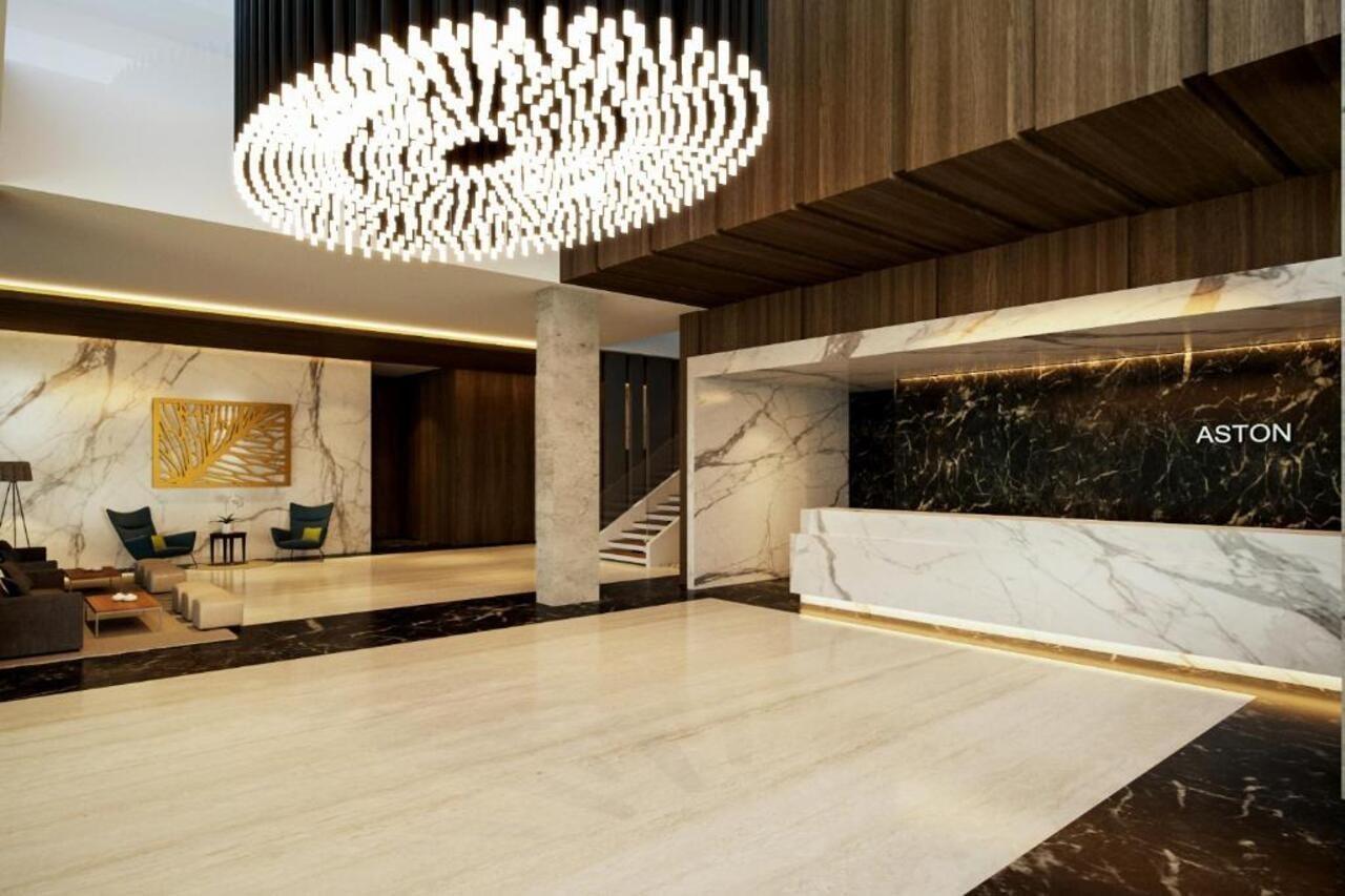Aston Sidoarjo City Hotel & Conference Center Luaran gambar
