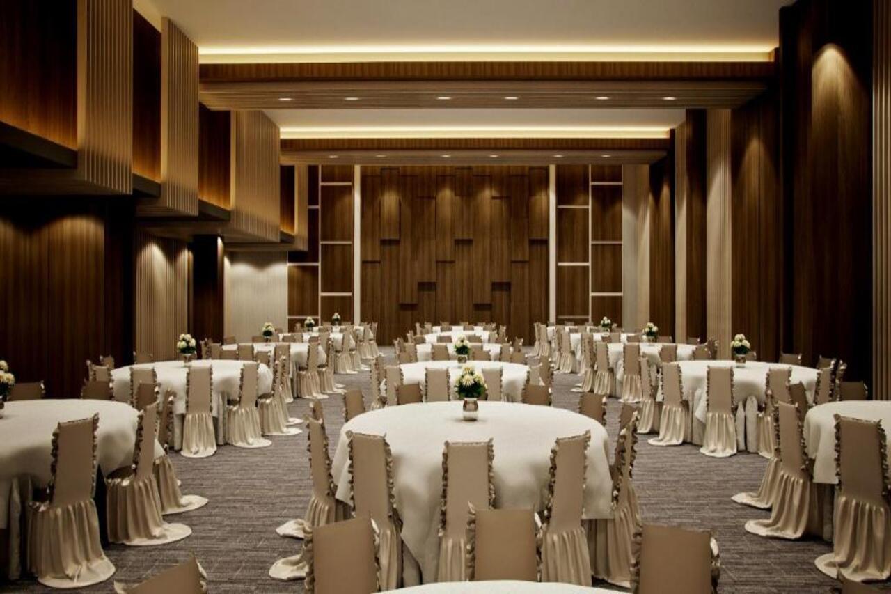 Aston Sidoarjo City Hotel & Conference Center Luaran gambar