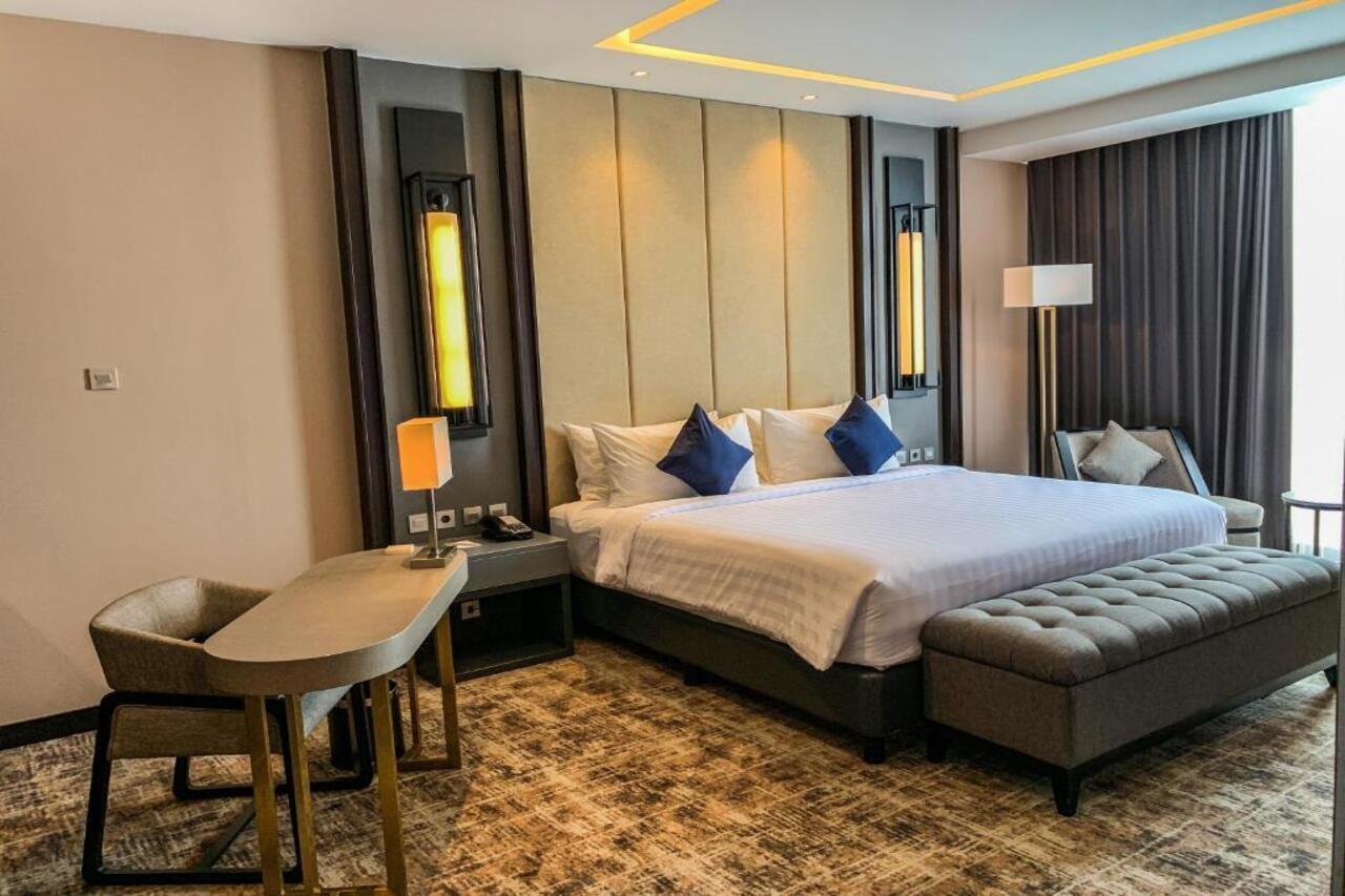 Aston Sidoarjo City Hotel & Conference Center Luaran gambar